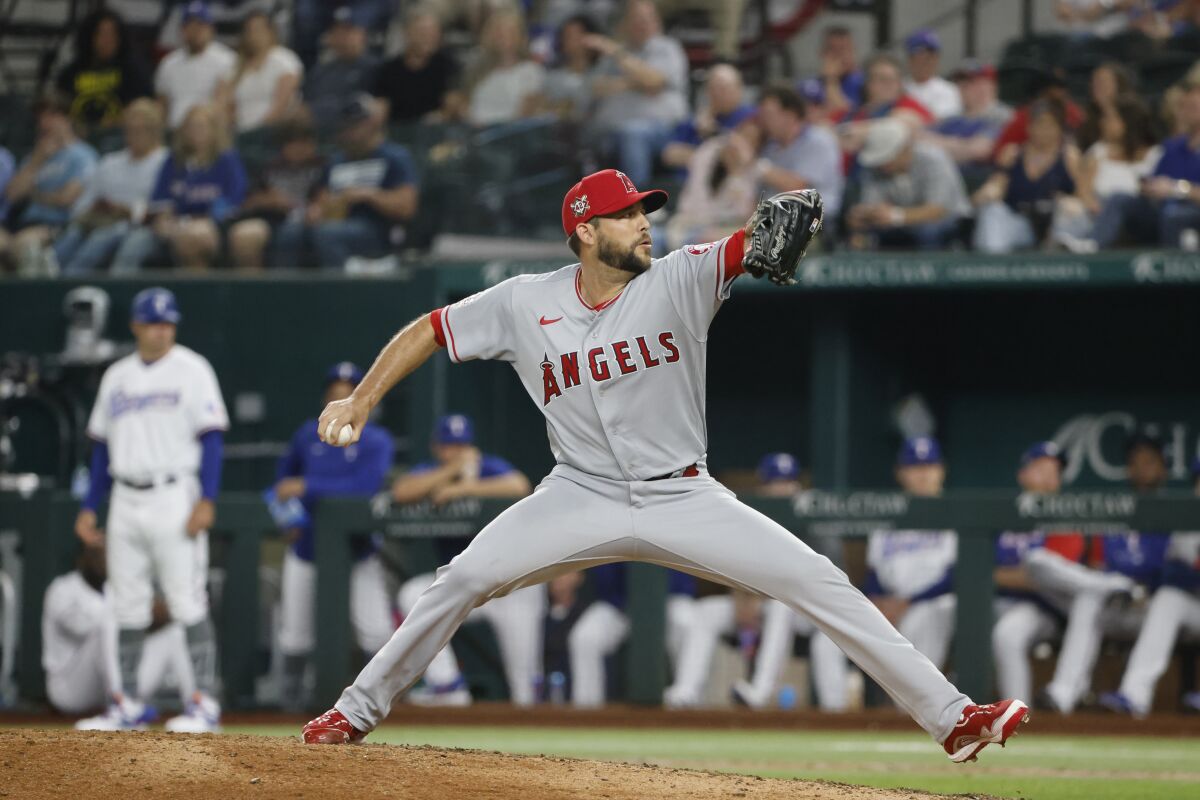 Angels relief pitcher Ryan Tepera pitches against the Texas Rangers.