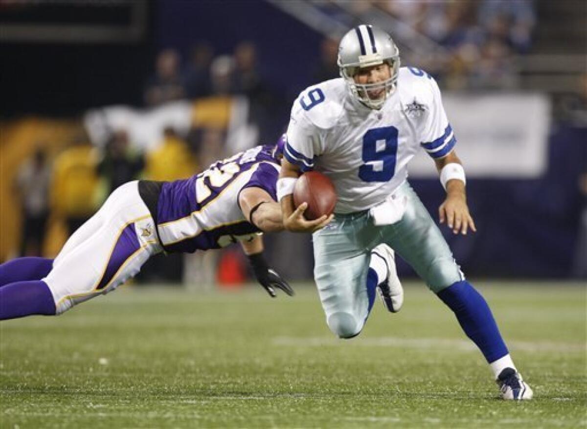 Favre, Vikings hold on for 24-21 win over Cowboys - The San Diego