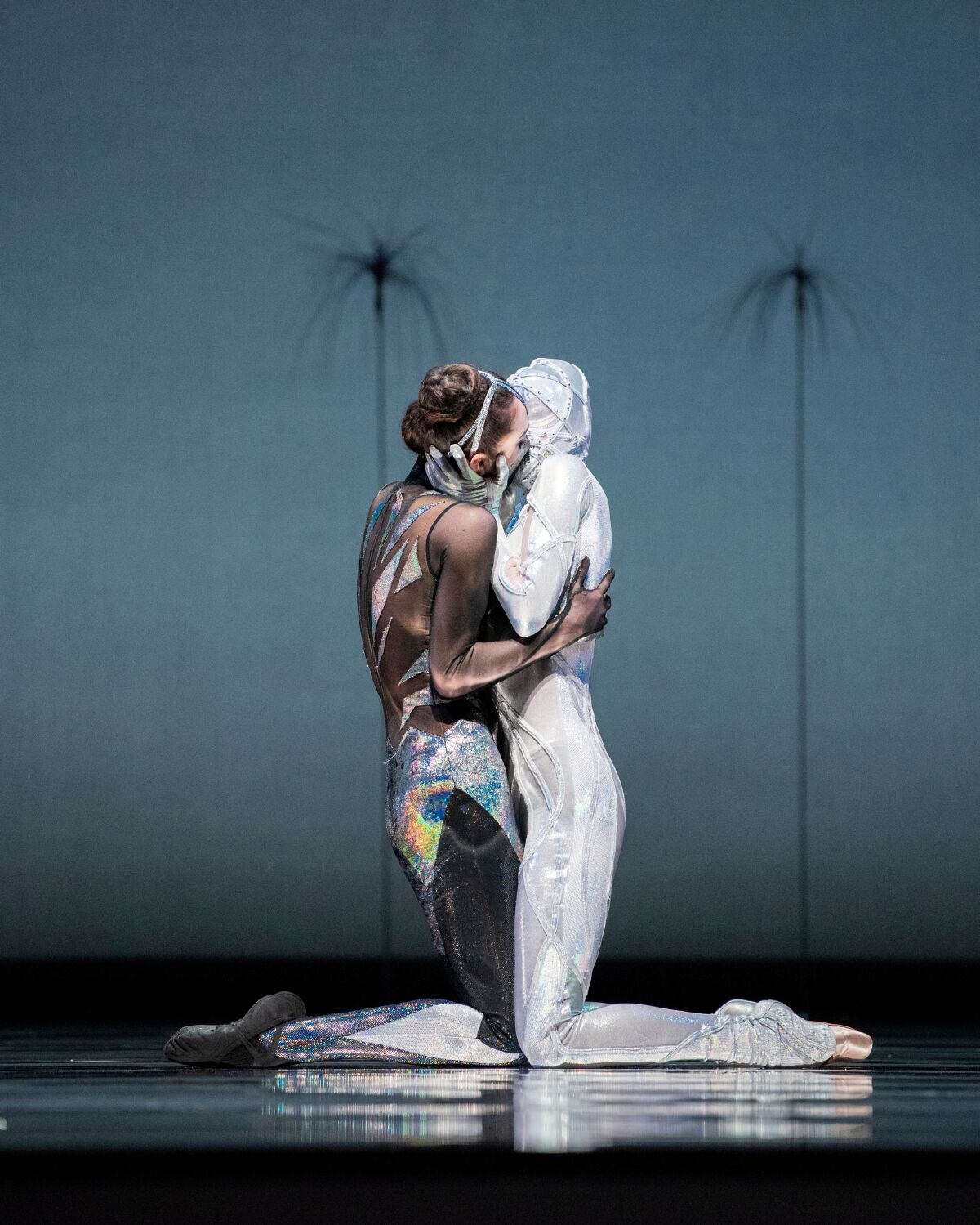 Ellen Rose Hummel and Elizabeth Powell in Pita's Björk Ballet.