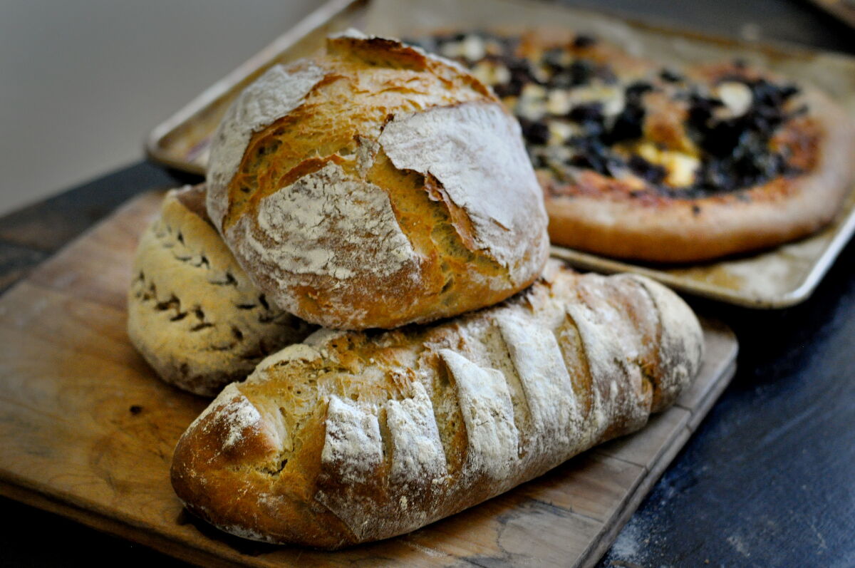 Day R Bread A daily bread recipe, with yeast and variations, for those who haven't ...