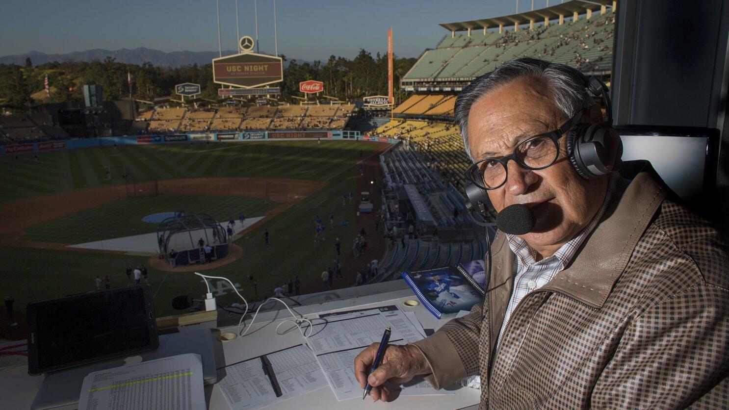 Jaime Jarrin of the Dodgers Inspired Generations of Spanish-Language  Broadcasts - The New York Times