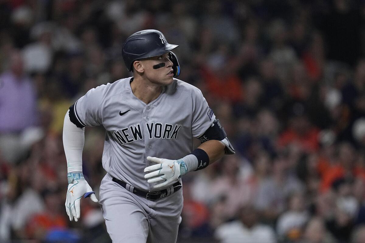 Two-sport athlete drawing comparisons to Yankees' Aaron Judge 