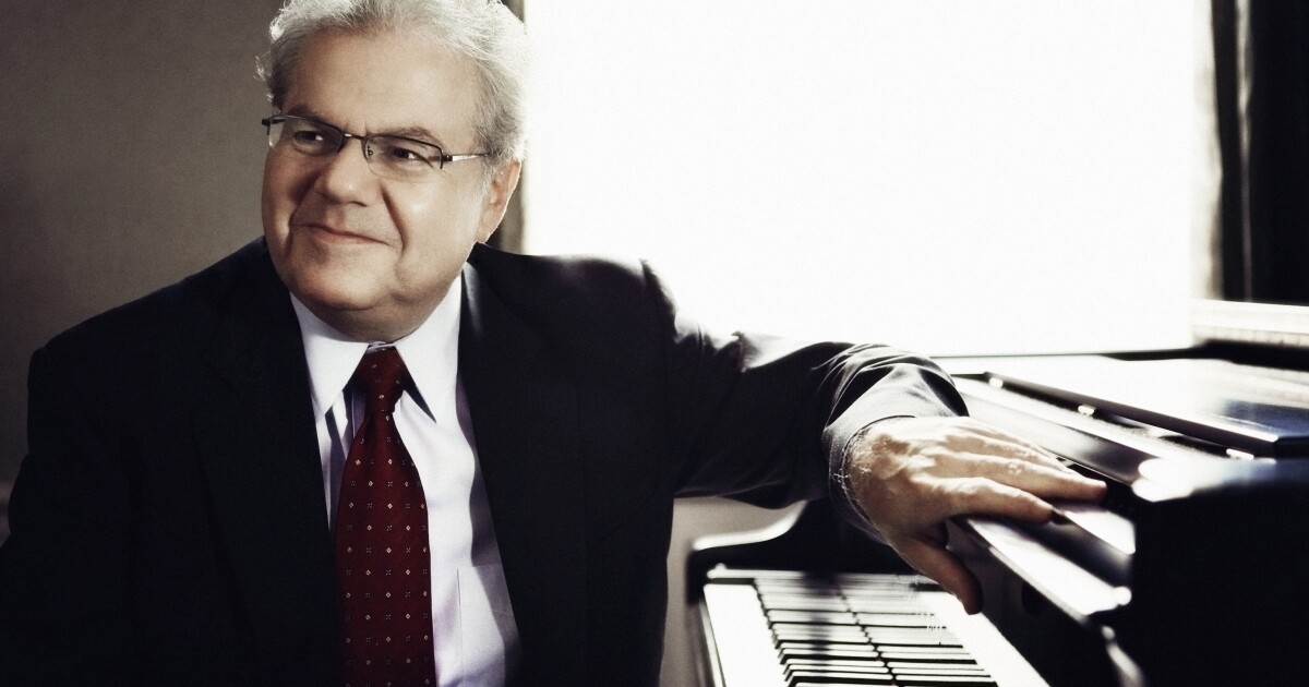 Światowej sławy pianista Emanuel Ax powraca do San Diego Światowej sławy pianista Emanuel Ax powraca do San Diego