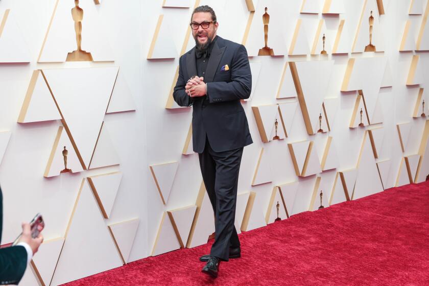 Jason Momoa attends the 94th Academy Awards at the Dolby Theatre on March 27, 2022. (Jay L. Clendenin / Los Angeles Times)