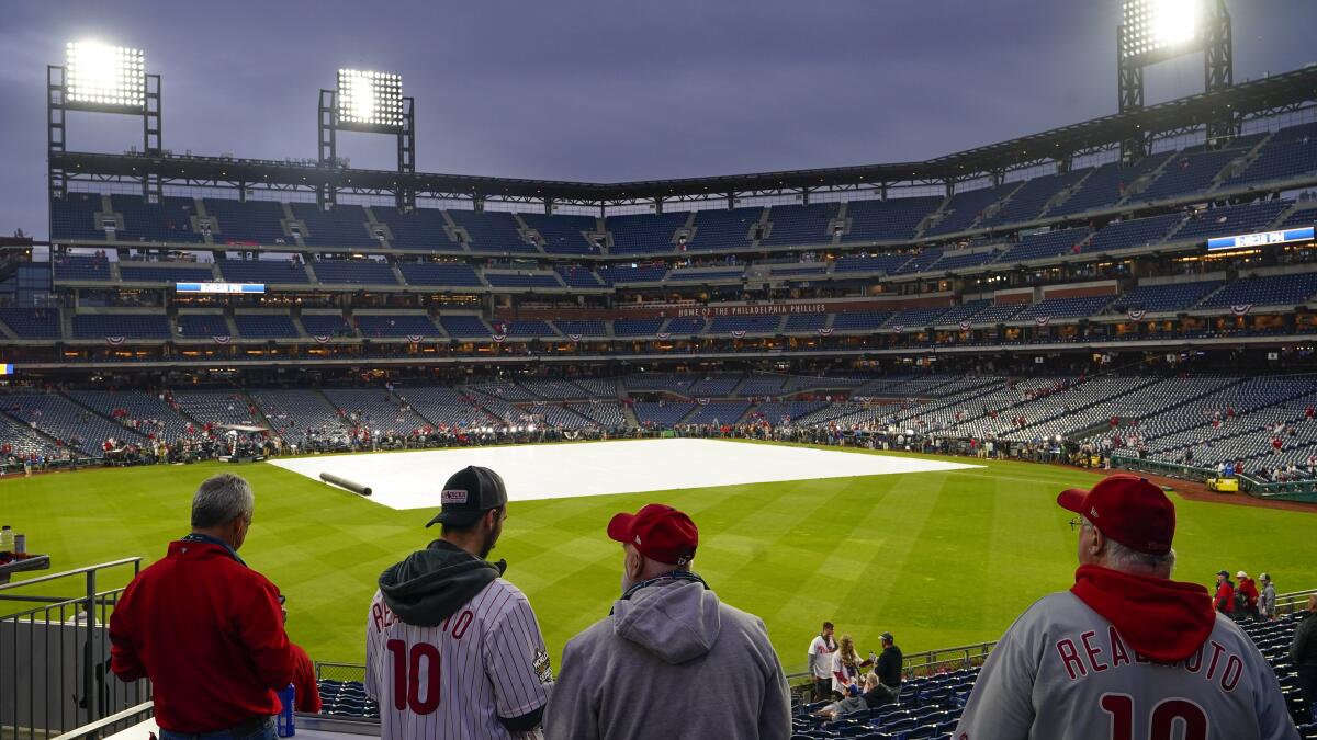 Syndergaard, Phillies beat Nationals in rain-shortened game - WTOP News