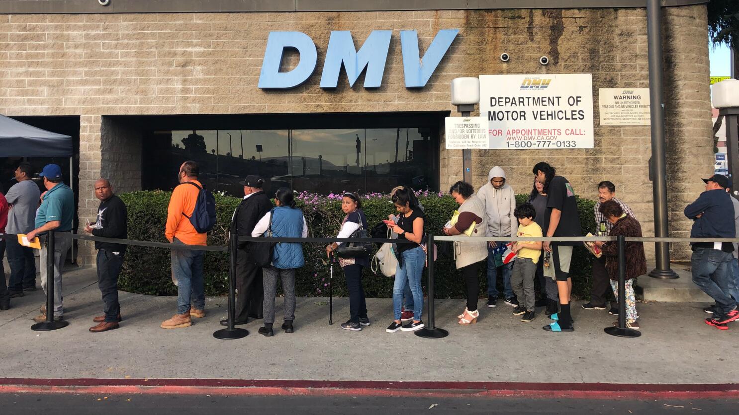 Californianos, aprendan de mi fiasco con el DMV antes de tramitar su Real ID - Los Angeles Times Californianos, aprendan de mi fiasco con el DMV antes de tramitar su Real ID - Los Angeles Times