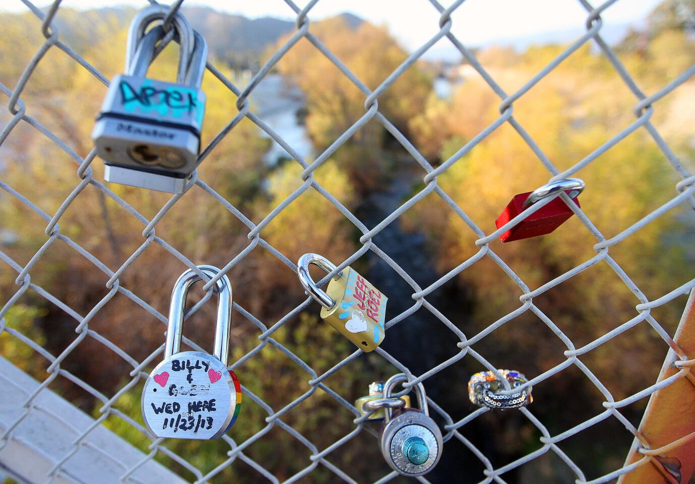 Photo Gallery: Love Locks