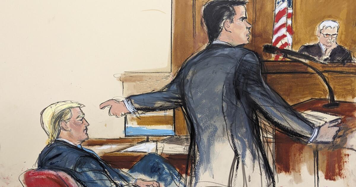 Trump duruşmasındaki hiçbir kamera bir başka OJ Simpson sirkini engellemiyor