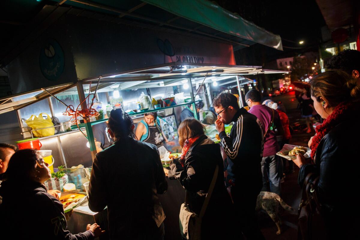 There is always a crowd gathered around Por Siempre Vegana, a vegan street-food vendor in Mexico City.