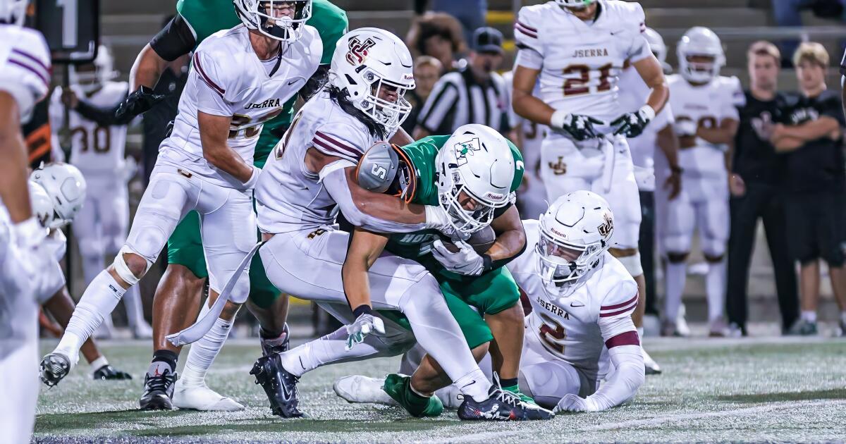 Ryan Hopkins helps JSerra improve to 4-0 with victory over San Diego Lincoln