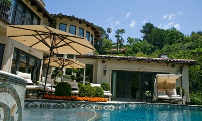 Jay McGraw, Erica Dahm have a home to sell in Beverly Hills Post Office