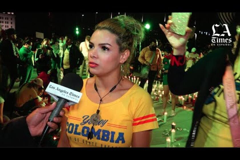 VIDEO: Colombianos en Los Ángeles desesperados por la situación en su país
