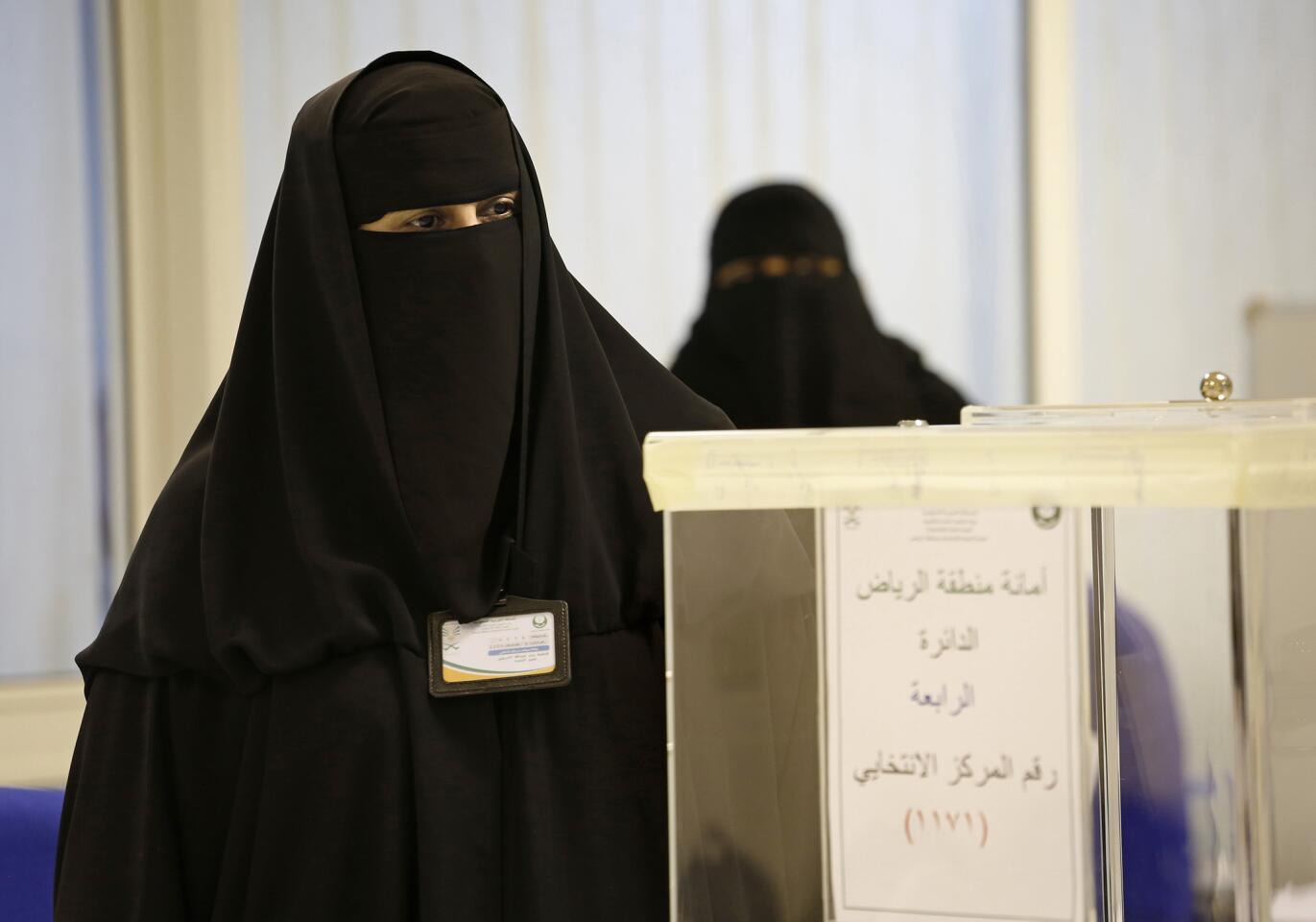 Saudi women vote