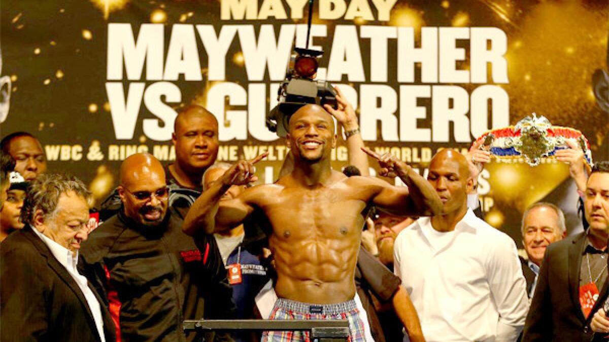 9 of Floyd Mayweather Jr.'s Most Egregious Outfits - Muscle & Fitness