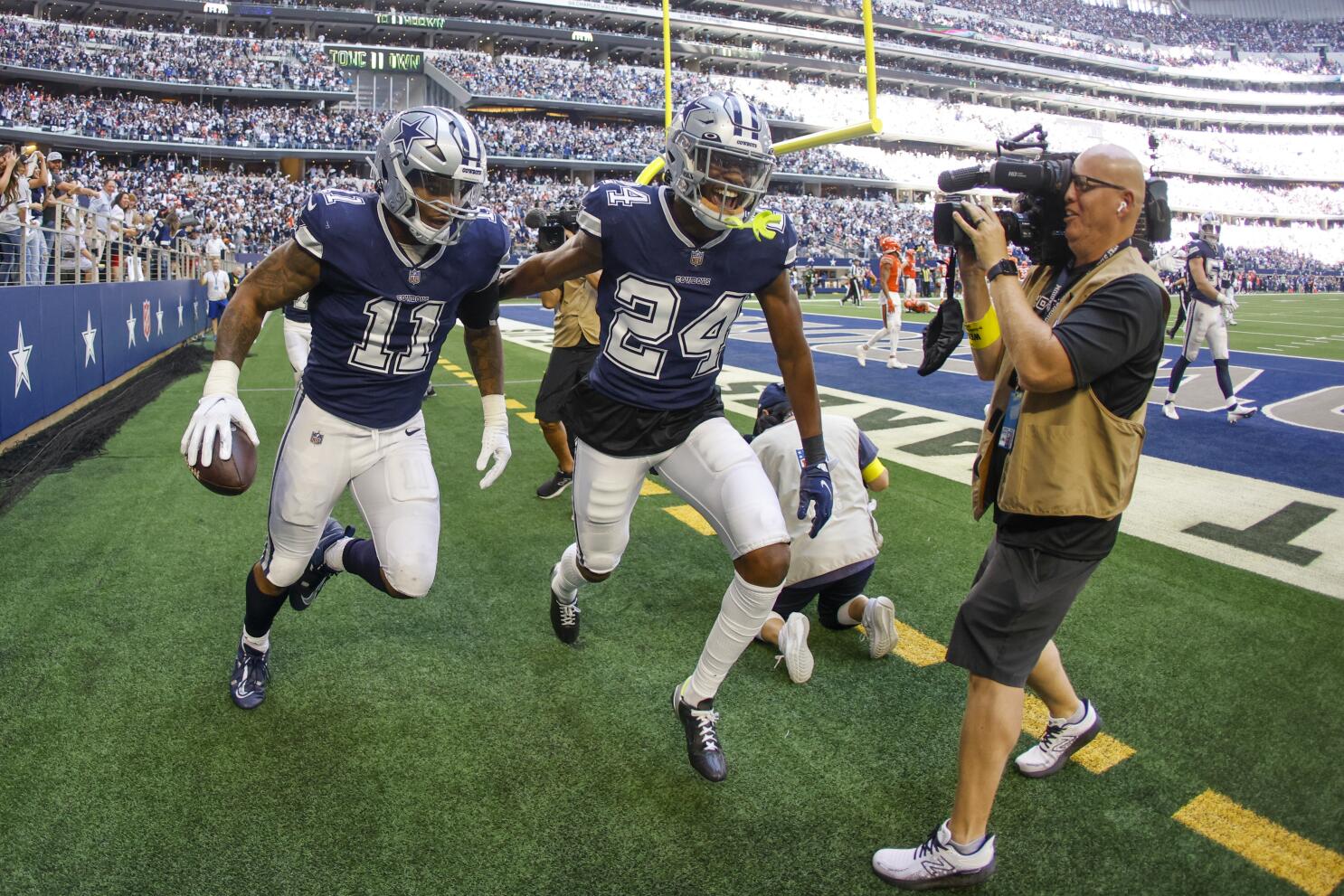 Micah Parsons wants former Cowboys rival, free agent on Dallas defense