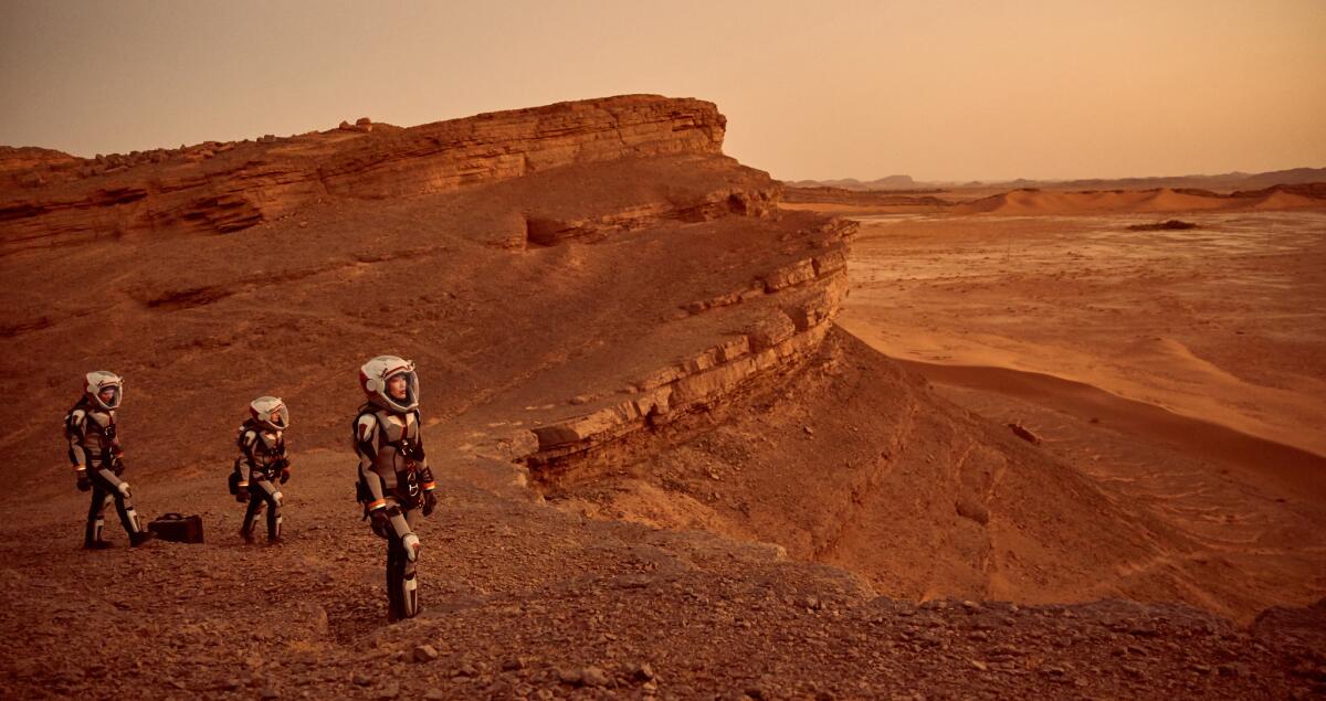 Una escena de la nueva serie televisiva "Mars", en la que se imagina la llegada del hombre al planeta rojo.