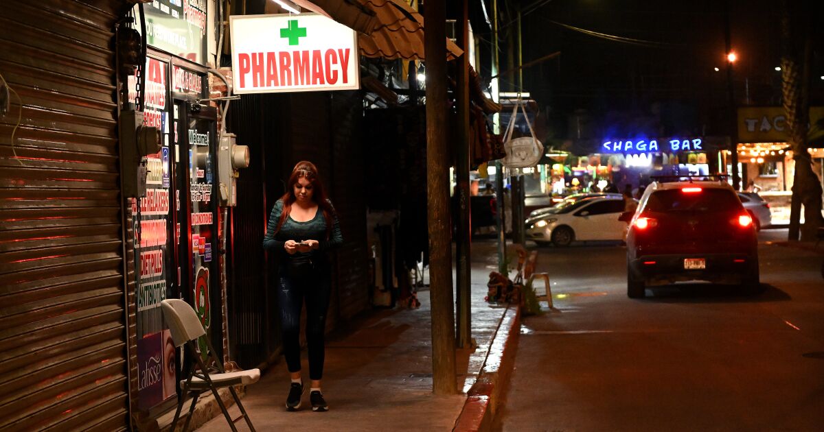Some pharmacies in Mexico passing off fentanyl, meth as legitimate pharmaceuticals Some pharmacies in Mexico passing off fentanyl, meth as legitimate pharmaceuticals
