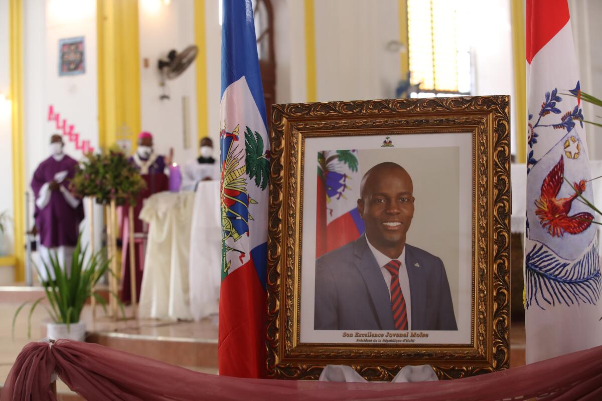 Haitiano-chileno enfrenta dos cargos por asesinato de presidente haitiano