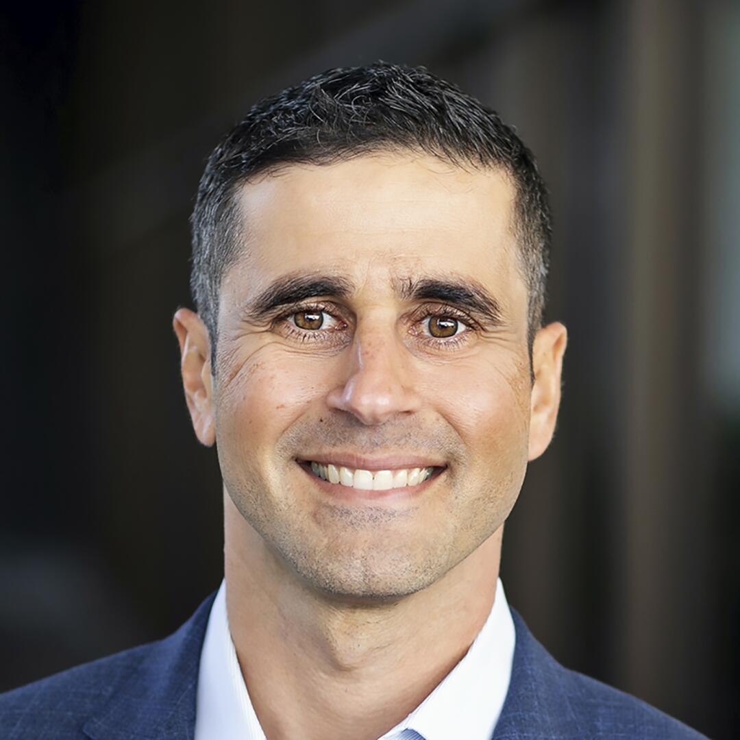 A portrait of Shlomi Ronen