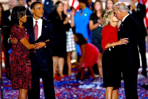 Joe Biden, Jill Biden, kiss, Democratic National Convention