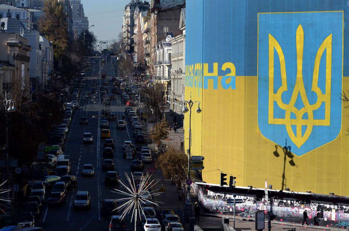 Oct. 27 dawned in Kiev, the Ukrainian capital, after voters gave clear endorsement to governing parties' plans to battle corruption and steer the country toward Western Europe.