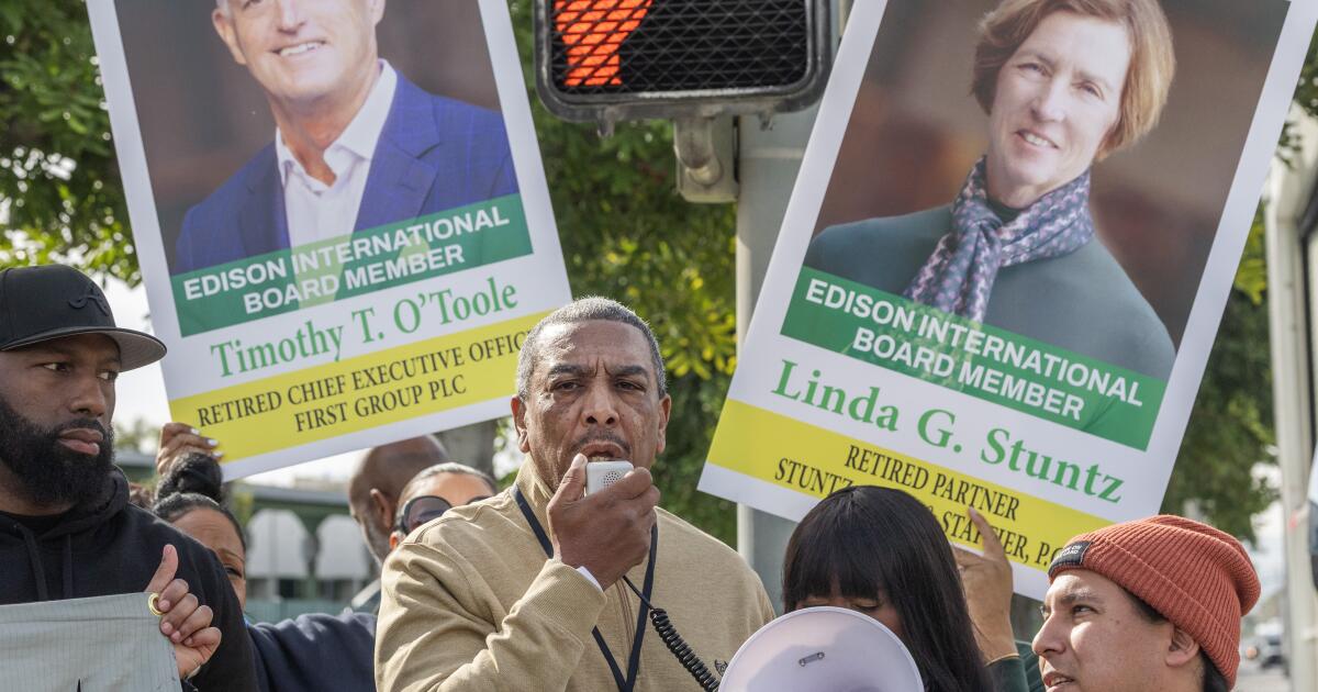 Vítimas do incêndio em Black Altadena brigam com Edison por indenização