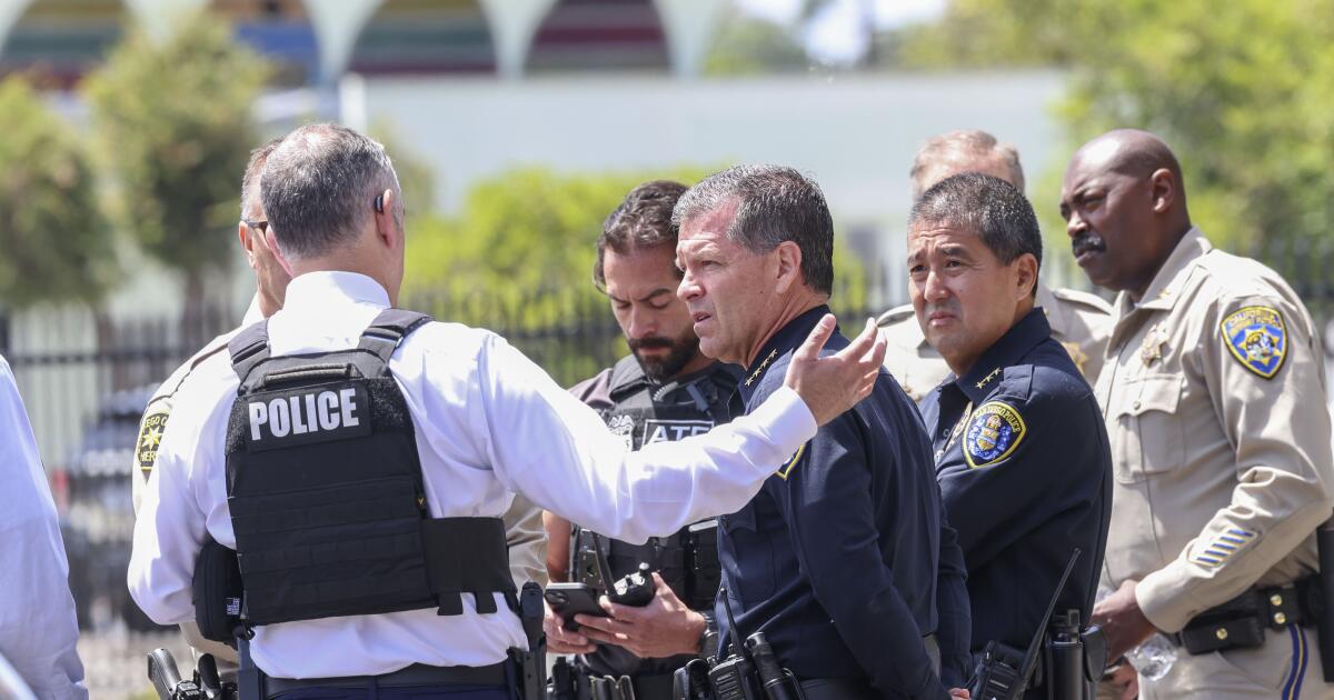 Ce que nous savons du suspect du lycée dans la fusillade dans l’église de San Diego