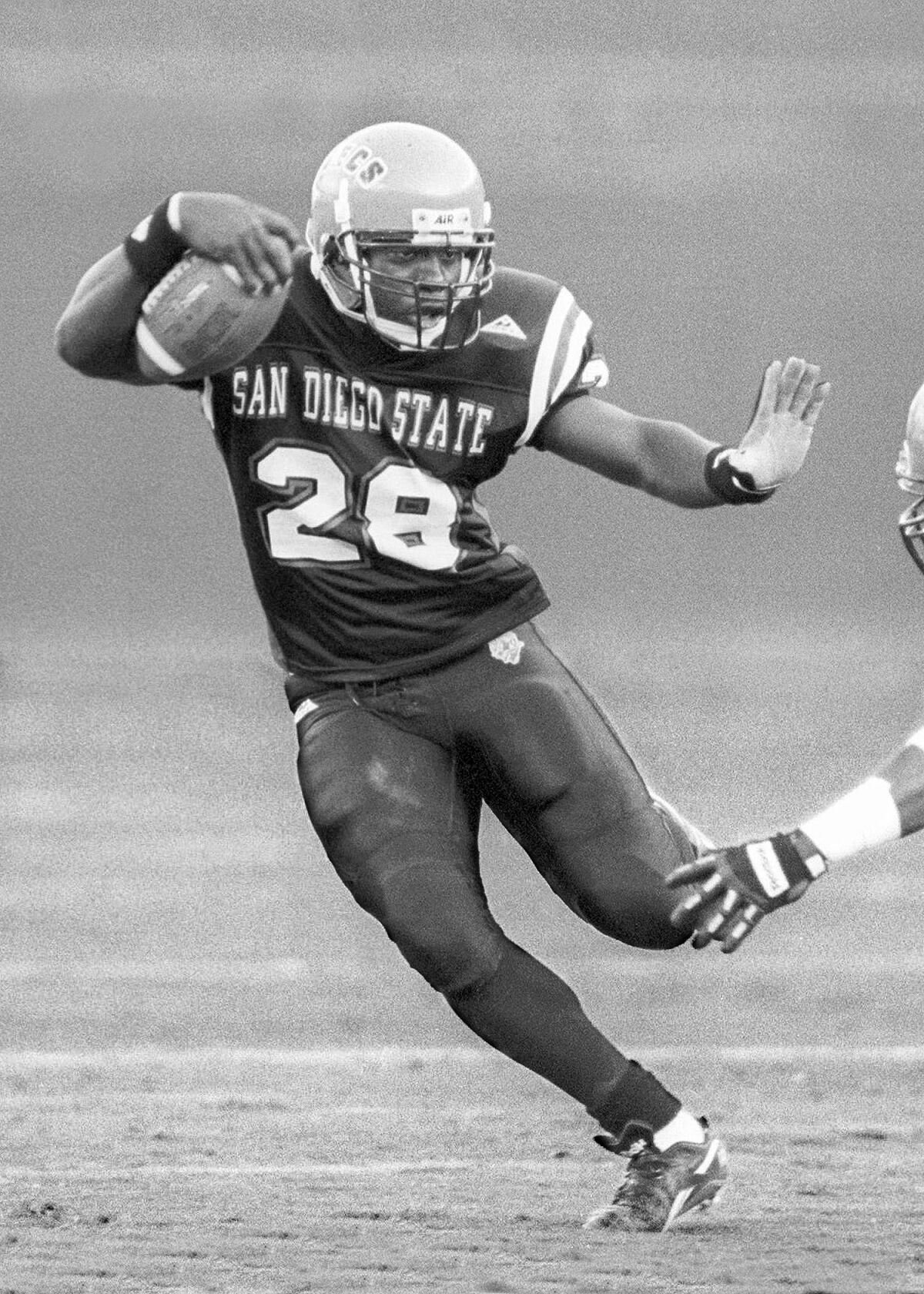 Marshall Faulk danced his way back into the Heisman discussion in 1993. 