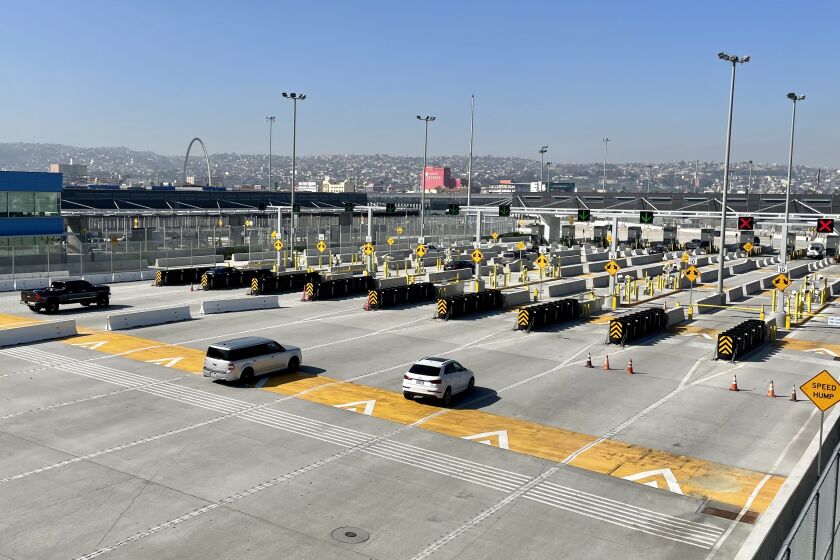 El cruce fronterizo vehicular de San Ysidro a Tijuana el viernes 19 de marzo de 2021