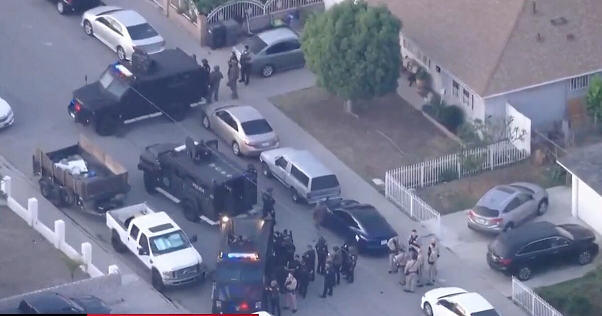 At least 2 officers who fired fire at Baldwin Park At least 2 officers who fired fire at Baldwin Park