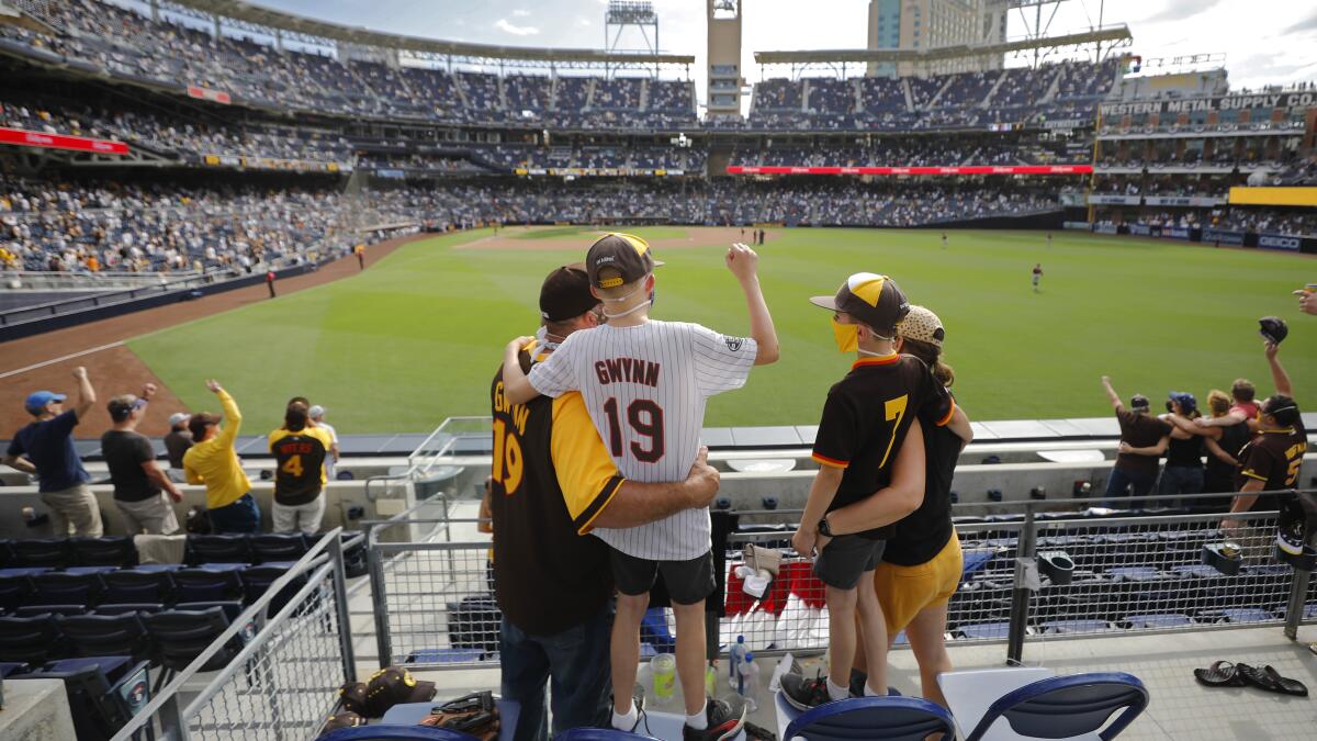 Padres notes: Soto greeted with loud cheers in Washington - The