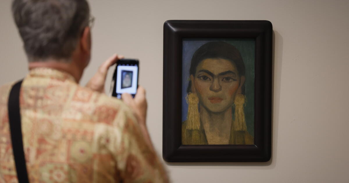 New clues about Diego Rivera portrait of Frida Kahlo at LACMA