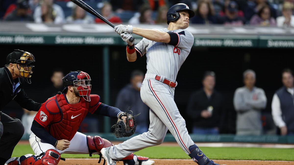 Max Kepler homers twice in Twins' Opening Day