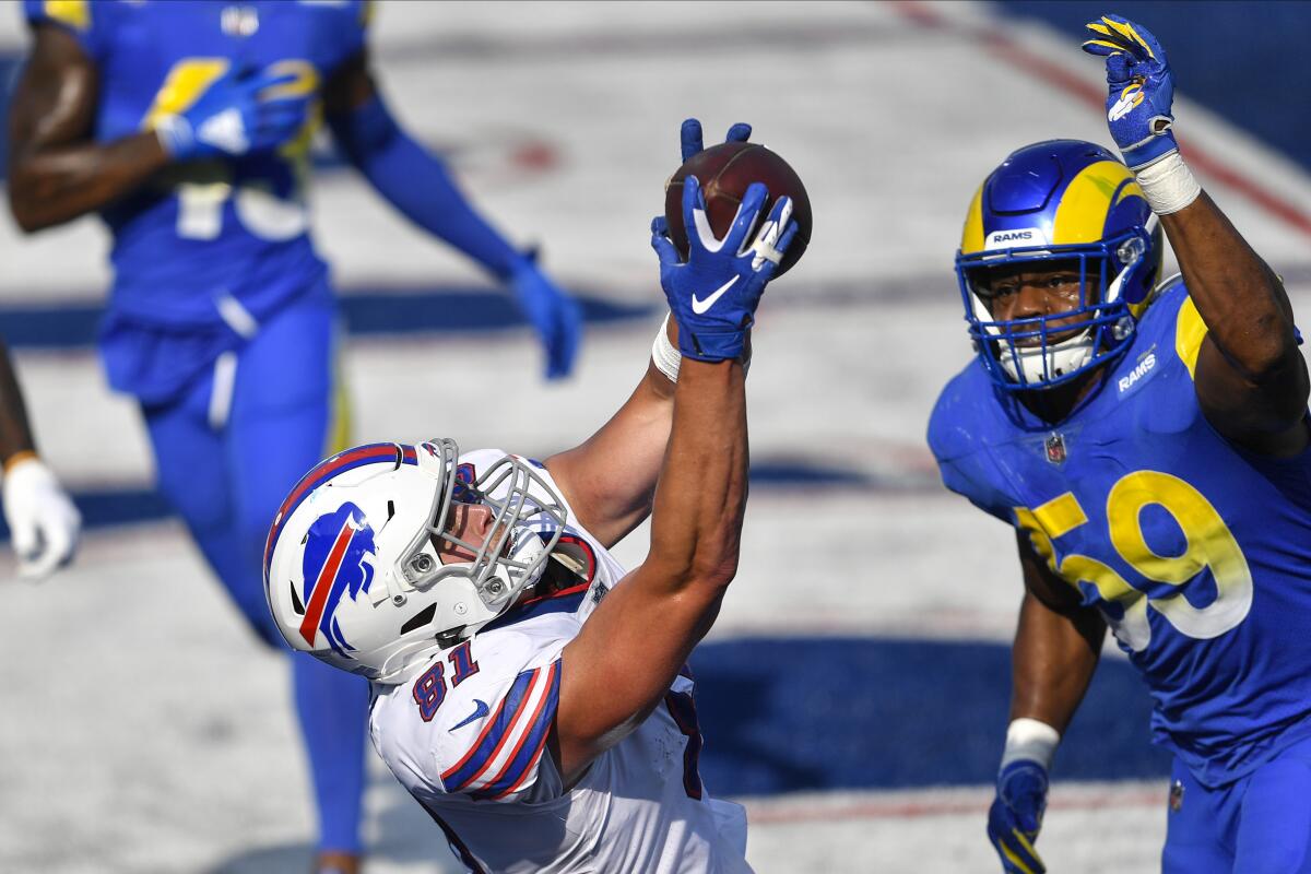 Bills rally to beat Rams 35-32 after blowing 25-point lead - The