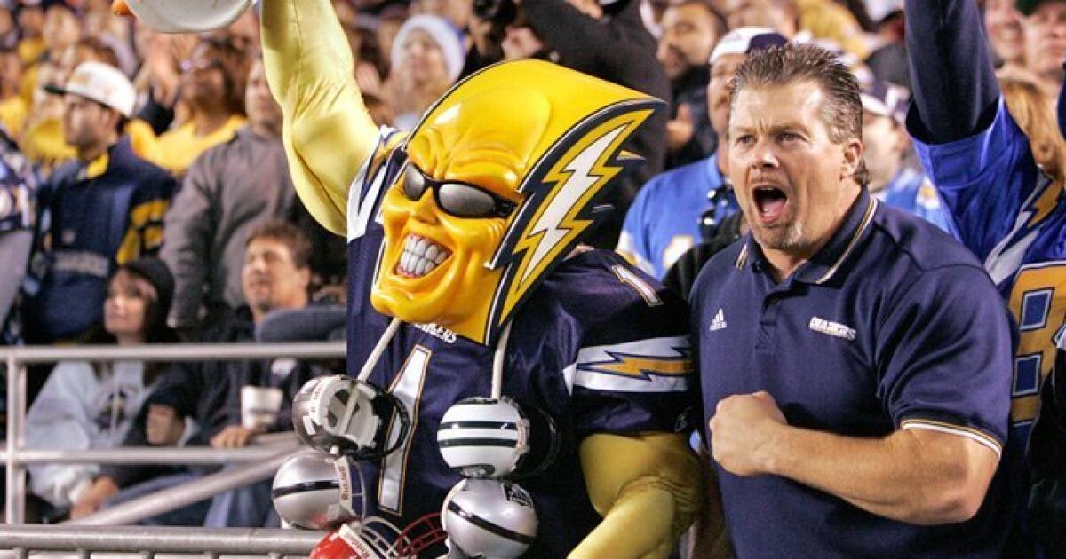 Bolting! Chargers Unofficial Mascot Boltman Retires, Auctions Costume