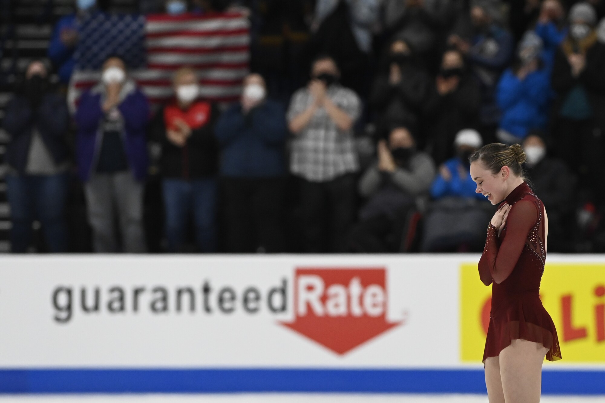 Mariah Bell gets a standing ovation from the crowd after her free skate routine at the US Figure Skating Championships.