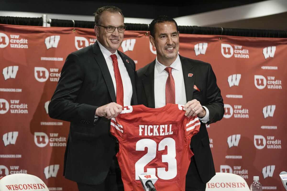 New Badgers coach Fickell begins by reaching out to players - The San Diego  Union-Tribune