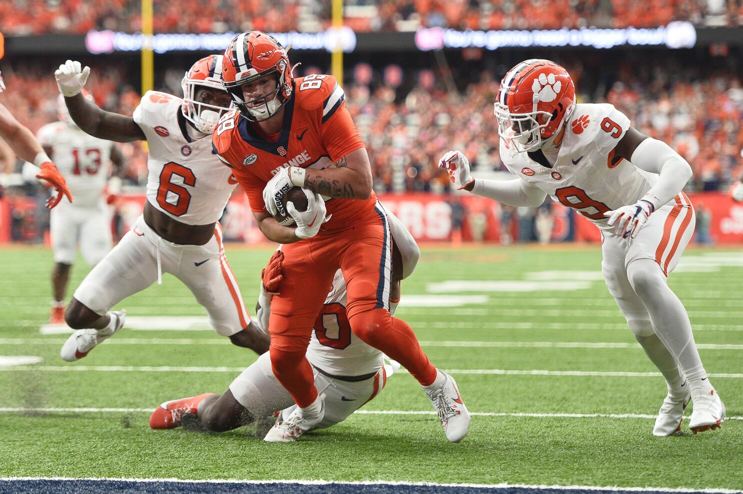 Two Tigers ready to sport the red, - Clemson Athletics