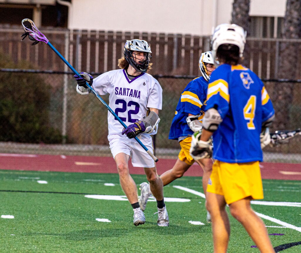 Santana High's boys' lacrosse team utilizes chemistry to succeed The