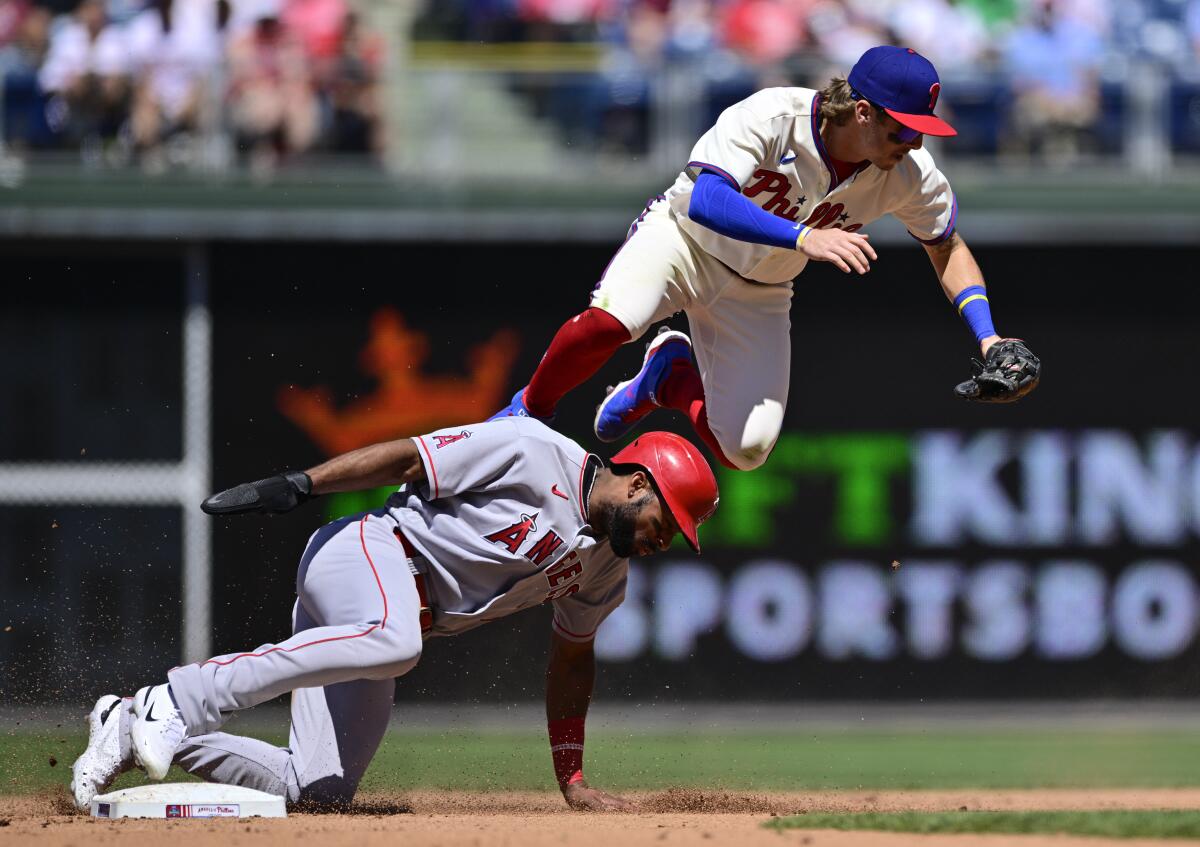 MLB world reacts to Phillies' insane walk-off win, Angels' 11th straight  loss