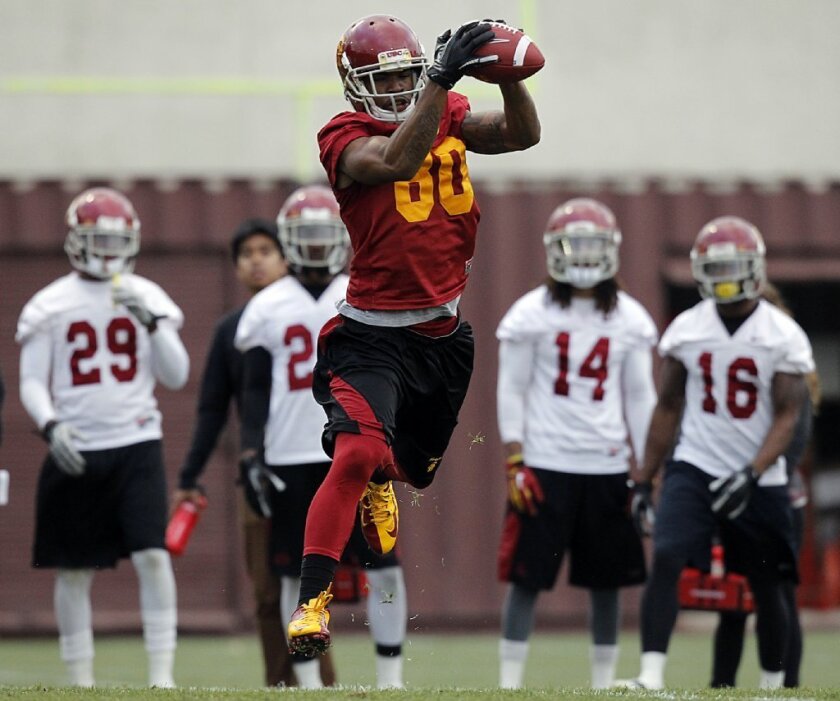 Darreus Rogers is making a push for USC's No. 3 receiver spot.