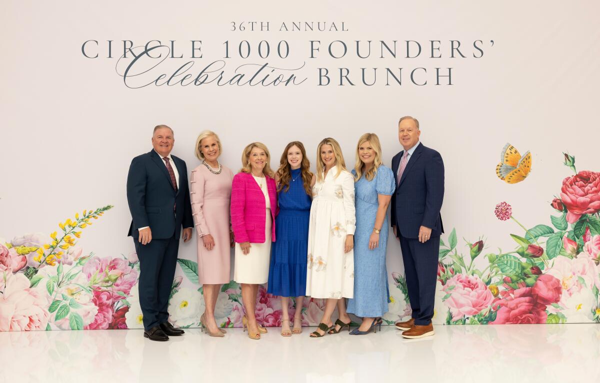 Dignitaries gather at the Circle 1000 Founders’ Brunch benefiting the Hoag Cancer Center.