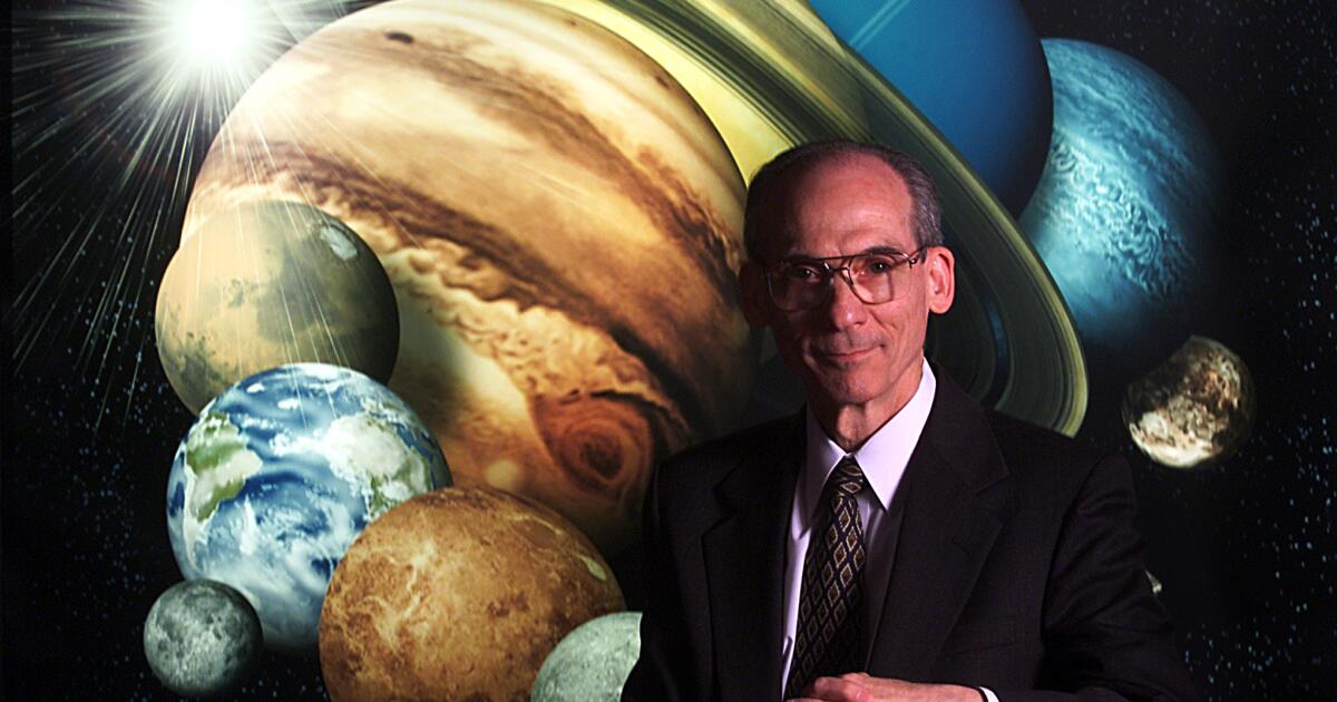 Ed Stone, JPL director and top scientist on Voyager mission, dies at 88