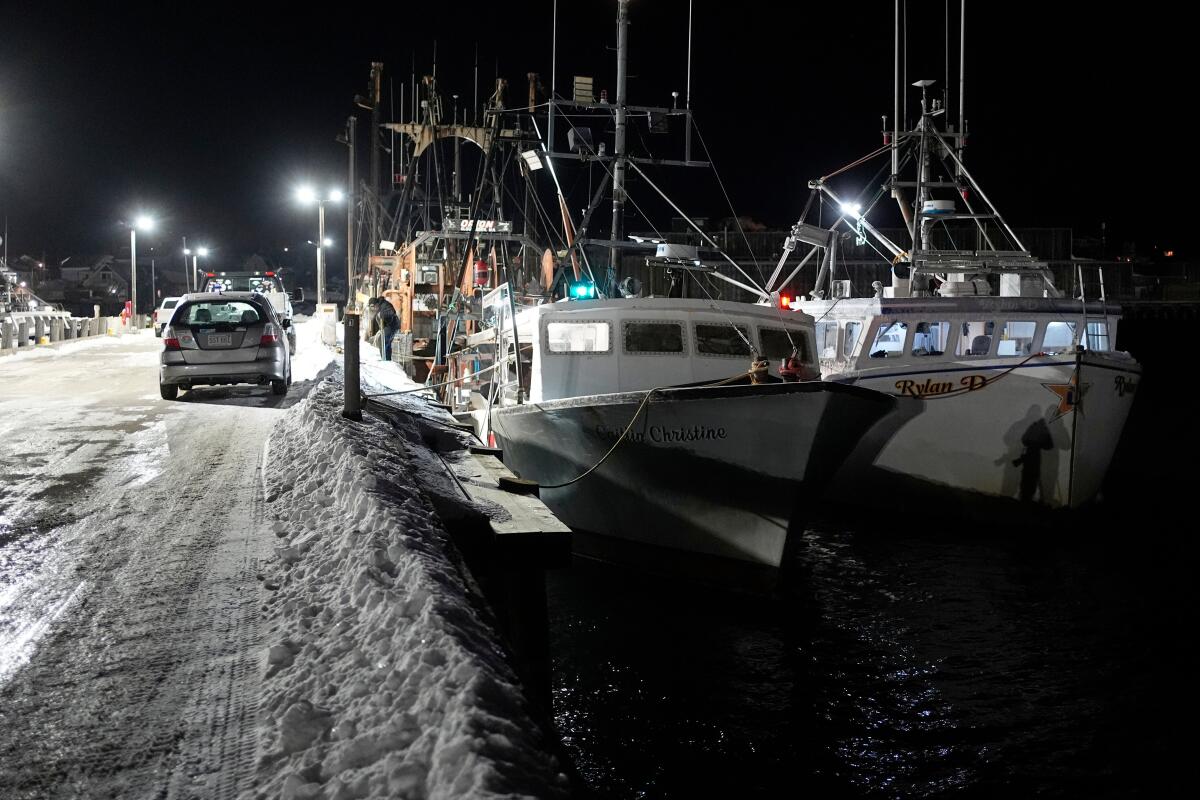Coast Guard suspends search after fishing vessel sinks off Massachusetts - Los Angeles Times