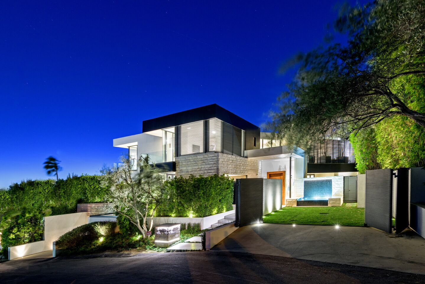 Rockstar energy drink creator Russell Weiner paid $16.515 million for a contemporary home in Hollywood Hills West and has since put the home back up for sale at $27.995 million.