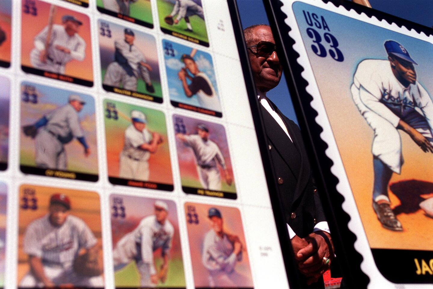 Dodgers icon, first Cy Young winner Don Newcombe dead at 92 