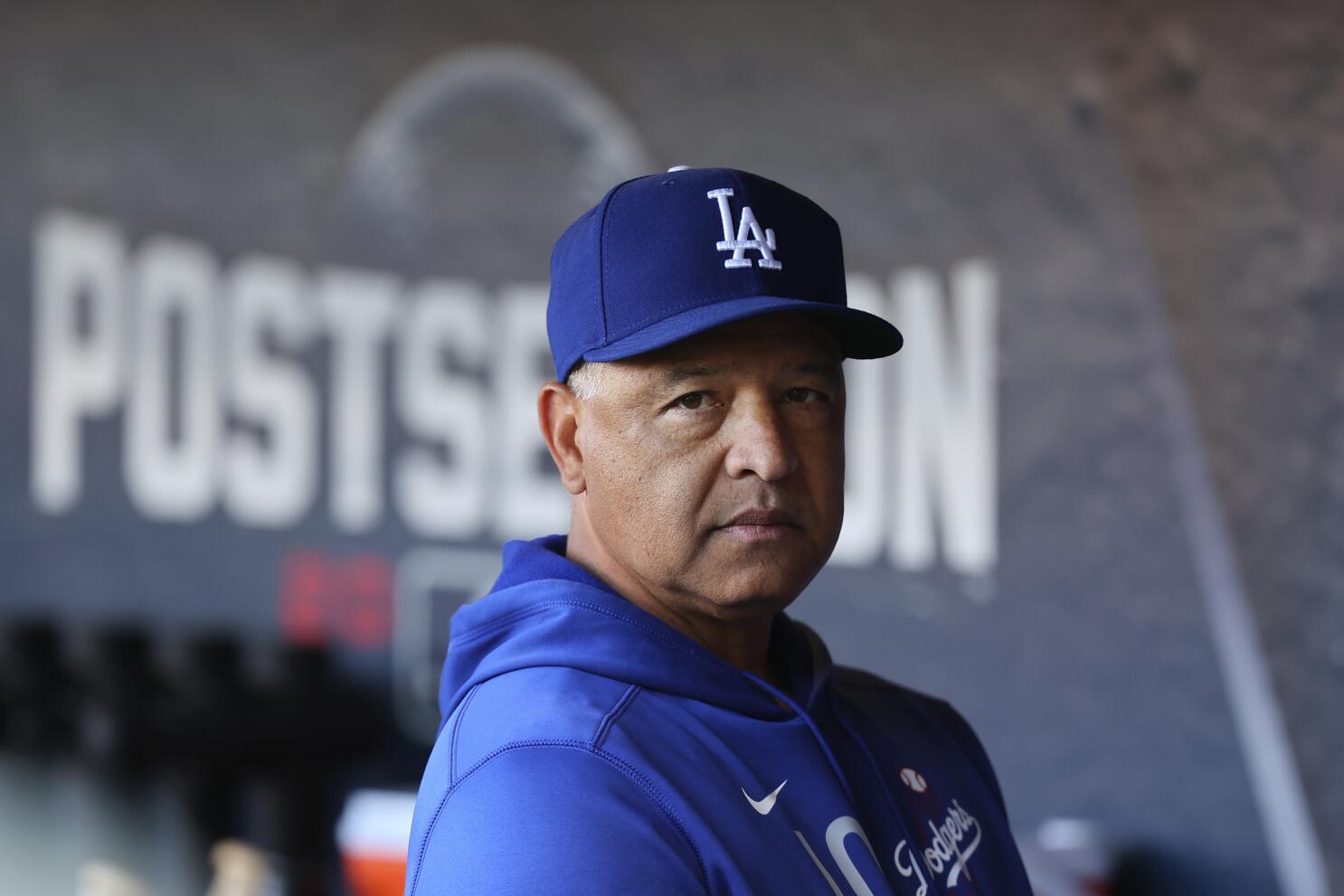 On Jackie Robinson Day, Dodgers' Dave Roberts calls out MLB - Los