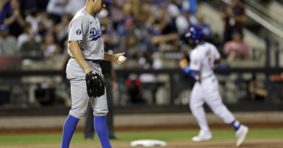 Dodgers struggle against ace Jacob deGrom in loss to Mets