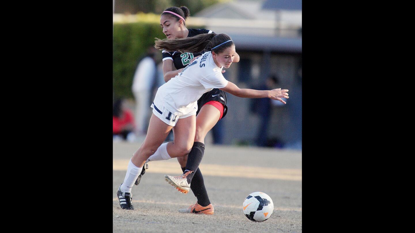 Photo Gallery: Prep League girls soccer, Flintridge Prep vs. Westridge