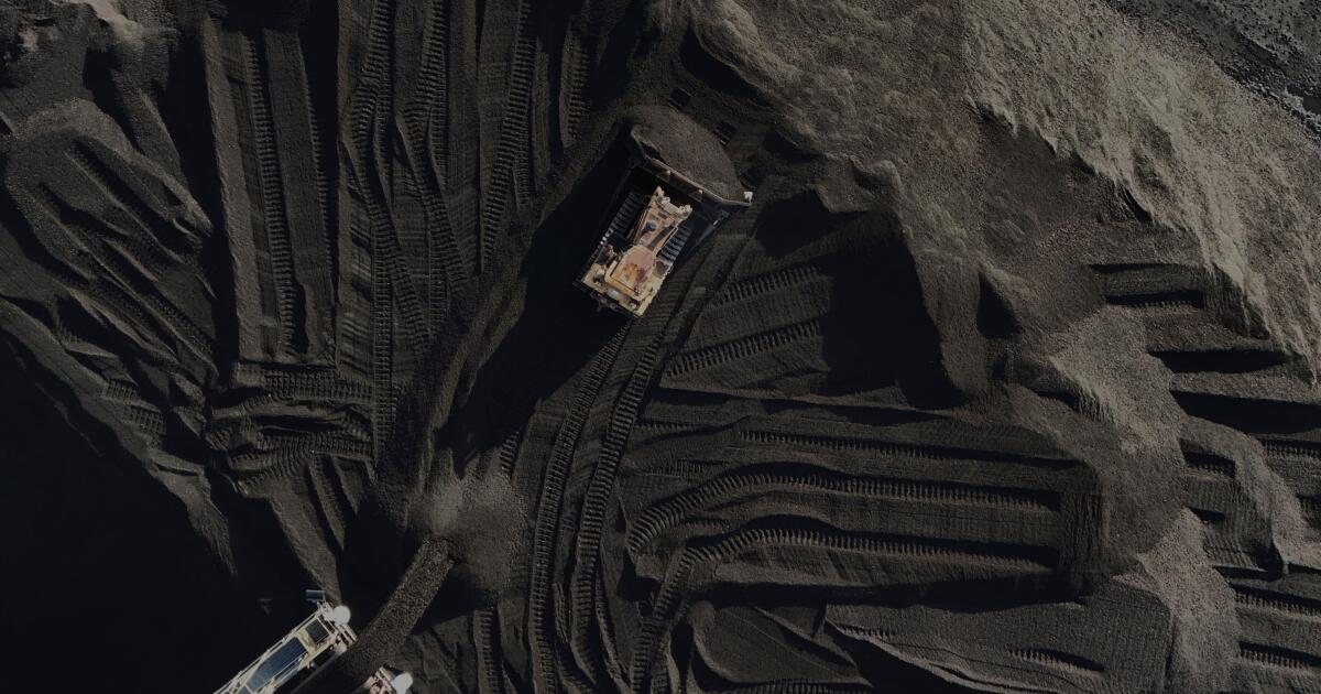 Trump utilisera les commandes et l’argent des contribuables pour maintenir les centrales au charbon